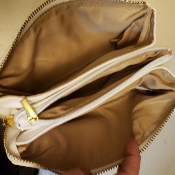 Tory Burch white leather clutch - Picture 3 of 5